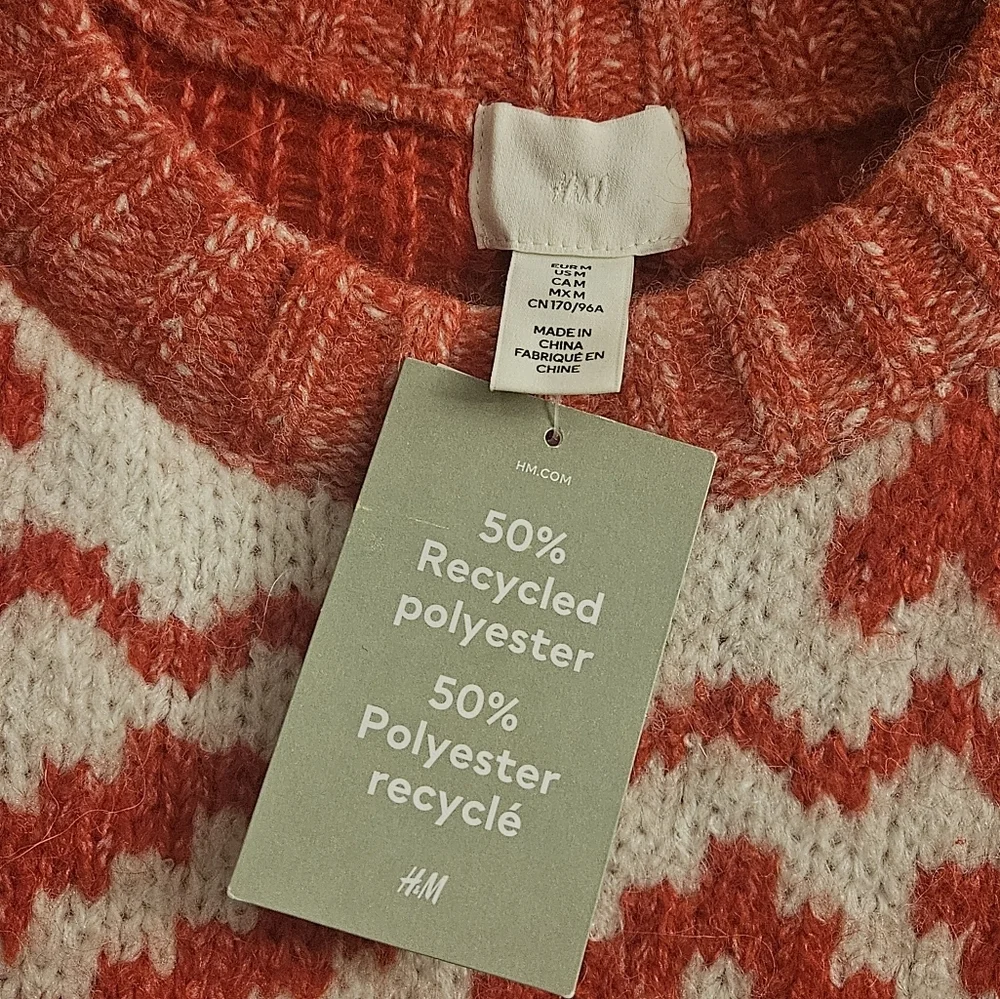 H&M‎ Amore Mio sweater - Picture 3 of 4